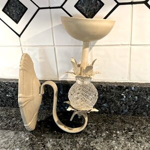 Decorative Heavy Metal Wall Sconce With Glass Pineapple